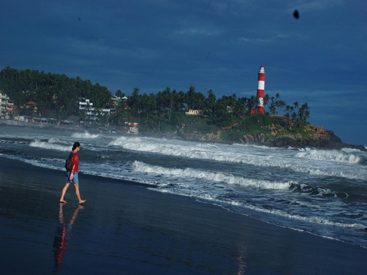 Seaflower Beach Resort Kovalam Ngoại thất bức ảnh