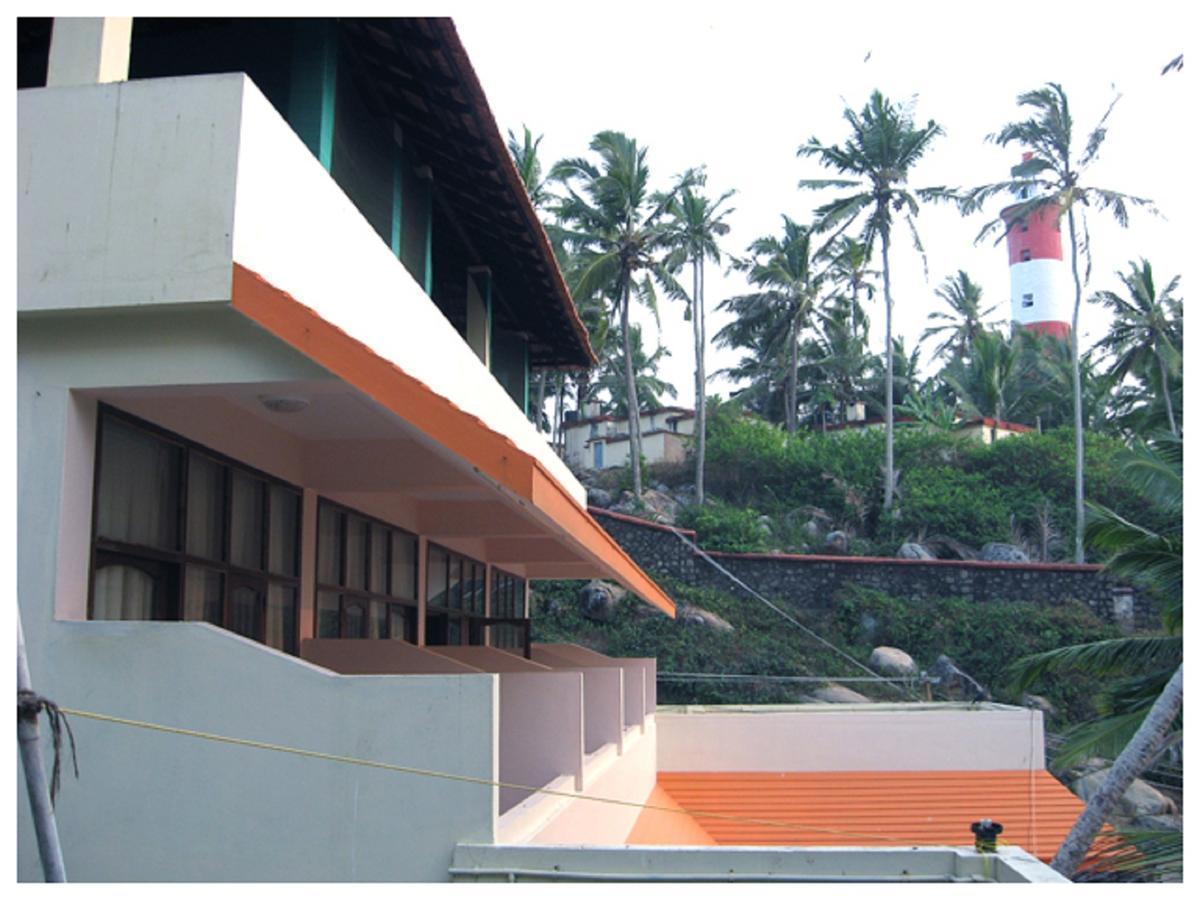 Seaflower Beach Resort Kovalam Ngoại thất bức ảnh