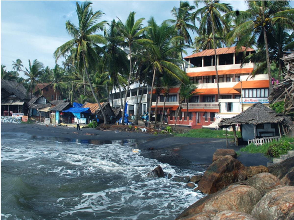Seaflower Beach Resort Kovalam Ngoại thất bức ảnh